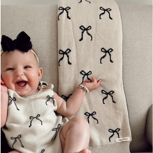 Bow Knit Blanket