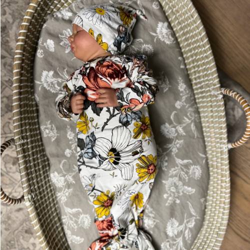 Baby Knot Gown Set: Vintage Floral – Lila
