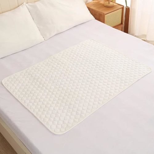 BlueSnail Washable Underpads,Super Absorbent and Waterproof Bed Pds, Portable and Reusable Incontinence Pads for Toddler,Adults,Elderly and Pets (31" x 40" Pack of 2)(White)
