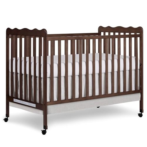 Dream On Me Carson Classic 3-in-1 Convertible Full-Size Baby Crib in Smokey Oak, GreenGuard Gold & BSA, 4 Mattress Heights, Converts to Day & Toddler Bed, Locking Wheels, Classic Nursery Design