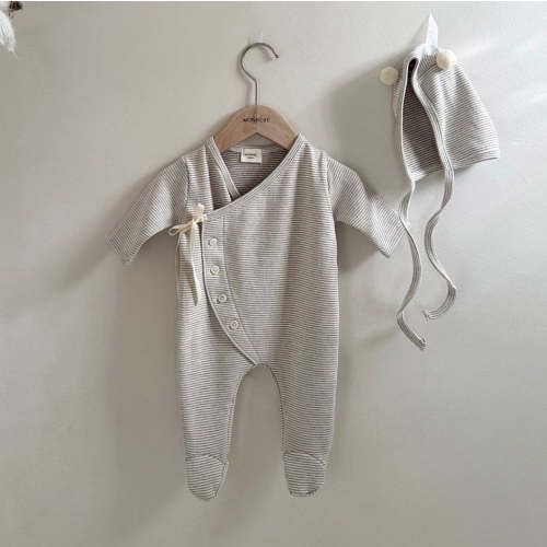 Baby Monbebe Footed Romper and Pom Pom Bonnet Set (0-6m)- Striped Beig – AT NOON STORE