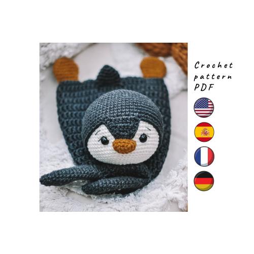 Penguin lovey blanket. The playful security blanket. Penguin crochet pattern. PDF crochet pattern in English, German, Spanish and French.