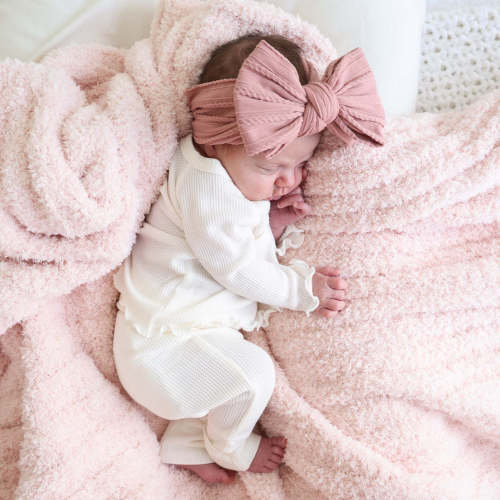Large Soft Cable Knit Bow