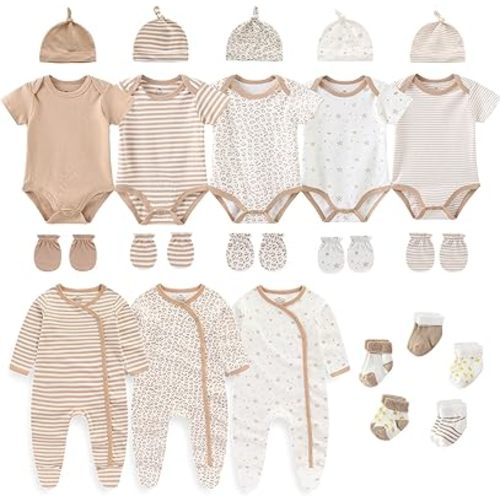New Born Clothes Cotton Layette Gift Set Unisex Baby Outfit and Accessories Newborn Essentials Must Haves