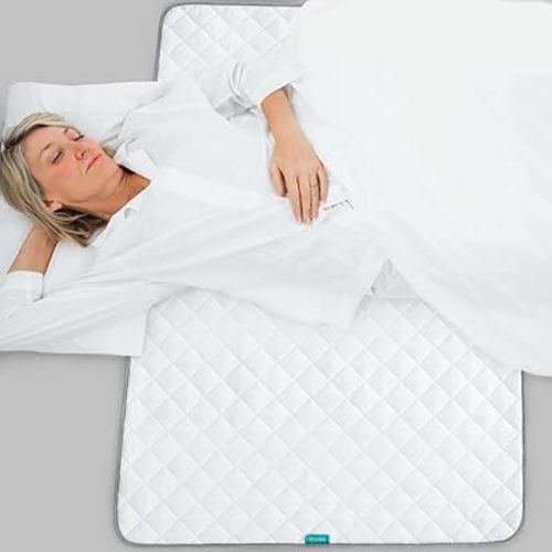 Waterproof Crib Mattress Protector 27" x 38", Washable Pee Pads for Kids, Adults, Non-Slip & Sturdy Mattress Pad for Incontinence, Potty Training Pee Pads, White