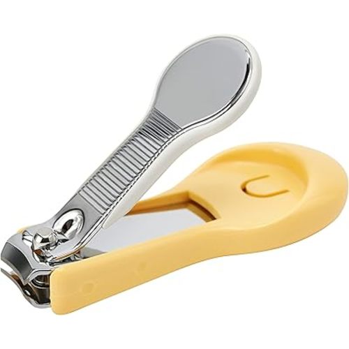Pigeon Baby Nail Clipper with Splatter Proof Case for 9+ Months
