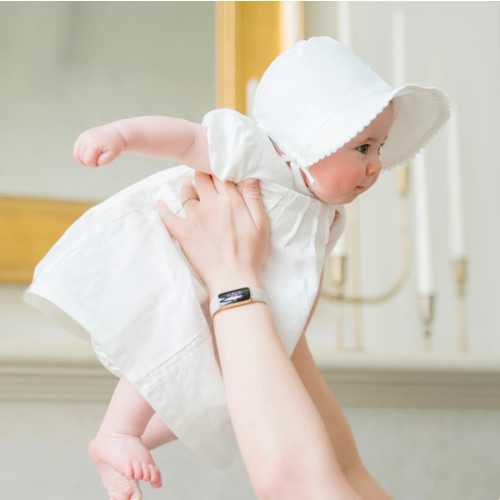Brimmed Linen Bonnet