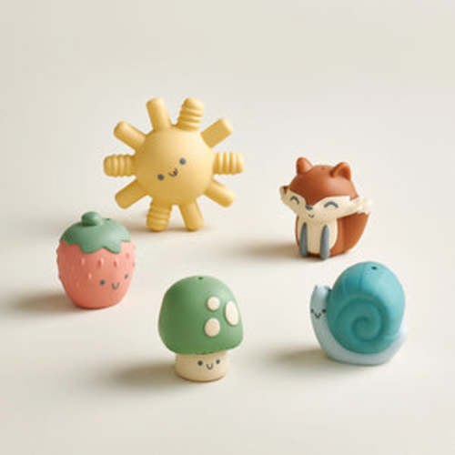 Itzy Bitzy Puppets – Droplets.