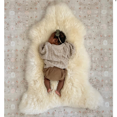 Bright Ivory Nursery Sheepskin– East Perry