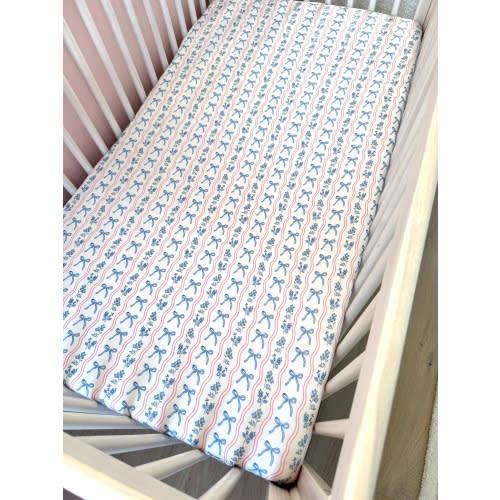 Amelia Bow Crib Sheet – In My Jammers