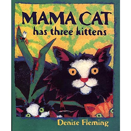 Mama Cat Has Three Kittens