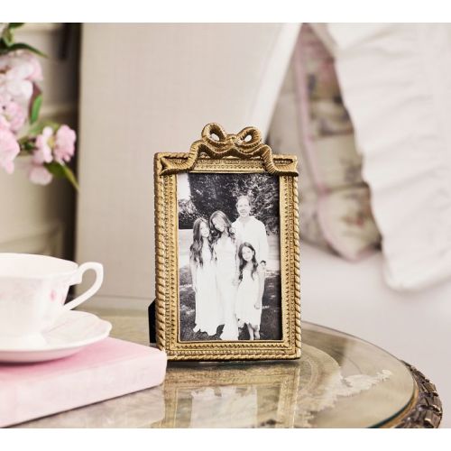 LoveShackFancy Sculpted Bow Frame