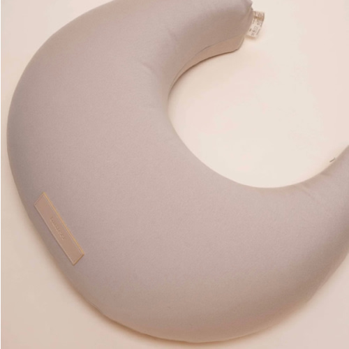 Butterr Nursing Pillow in Natural