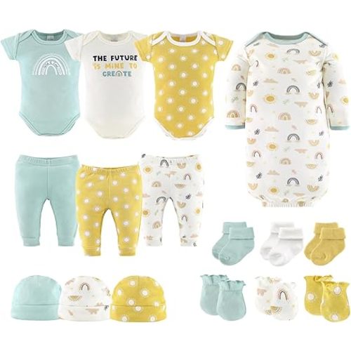 The Peanutshell Newborn Clothes & Essentials, 16 Piece Unisex Baby Layette Gift Set, 0-3 Month Outfits