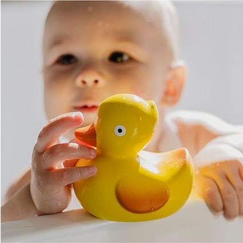 CaaOcho Natural Rubber Lily the Duck Bath Toy