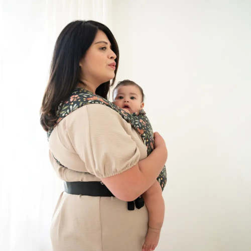 Moth Baby Carrier | Ergonomic Soft Structured Carrier