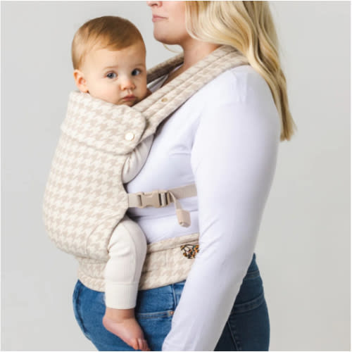 PREORDER: The Monarch Carrier - Houndstooth (Estimated ship date: Marc – Mabē