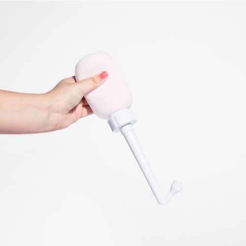 Lansinoh Upside Down Peri Bottle for Postpartum Care and Gentle Cleansing, 12.2 Ounce Bottle