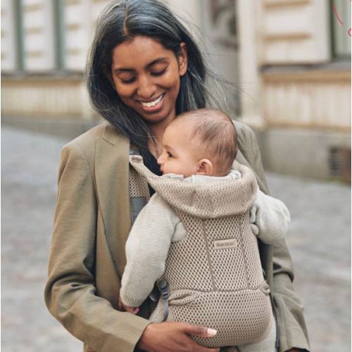 BabyBjörn Baby Carrier Free