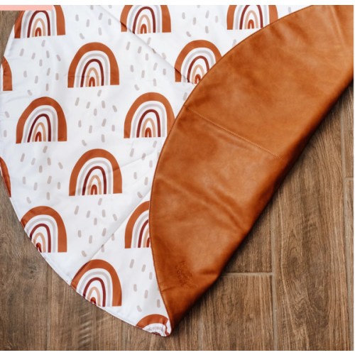 Round Cognac Reversible Playmat in Rainbow Confetti