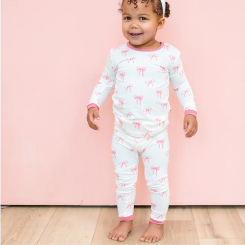 Long Sleeve Pajamas in Bow