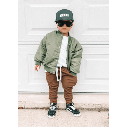 Daydreamer Puff Bomber Green
|
Little Trouble