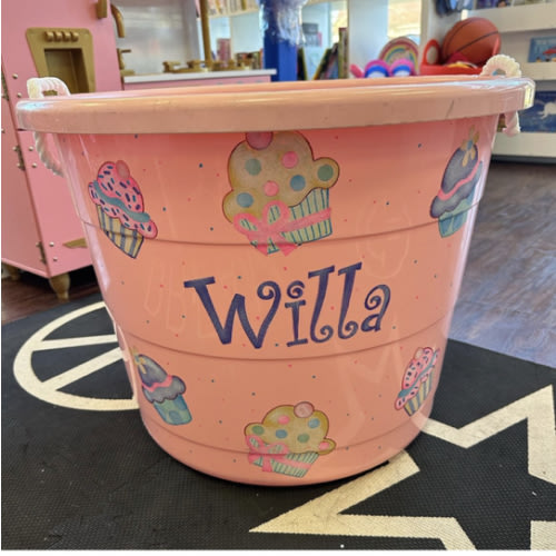 Personalized toy bucket