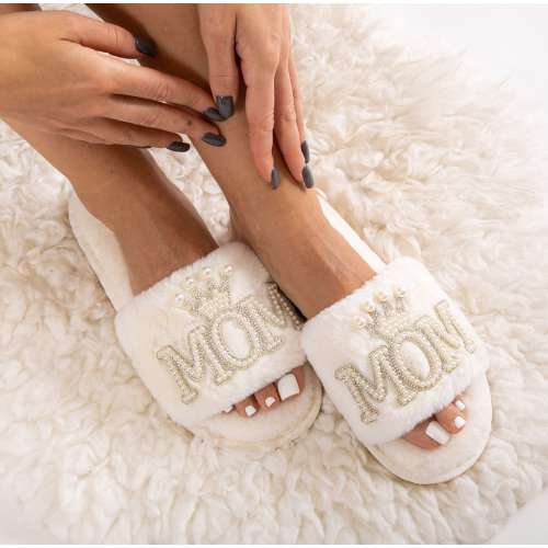 Fluffy Mom Slippers, Mothers Day gift, Gift for Mother, Super Mom, Custom fluffy Slippers, Gift on Mothers Day, Slippers for Mother