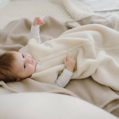 Merino wool baby sleep bag, White color sleeping sack, Baby wearable blanket, Extremely soft, Perfect for newborn,Great gift, up to 7 Months