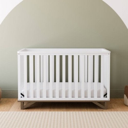 Storkcraft Santa Monica 5-in-1 Convertible Crib - White/Vintage Driftwood