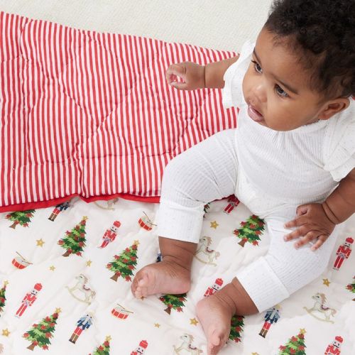 Holiday Baby Quilt