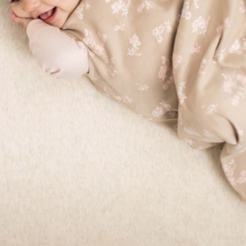 Solid Organic Cotton BEESNUG® Fitted Crib Sheet