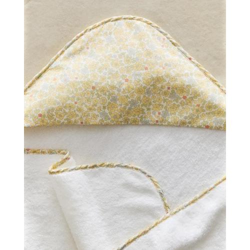 HOODED BABY BATH TOWEL WITH FLORAL PIPING AND HOOD | Zara Home United States of America