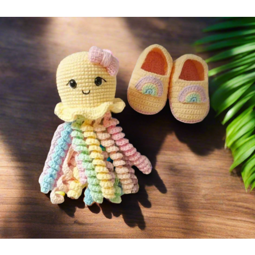 Crochet Cute Jellyfish Rattle and Baby Booties Gift Set