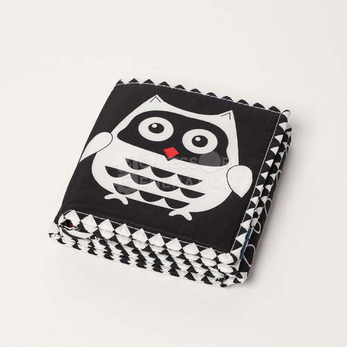 Montessori Newborn Contrast Book - Your Baby's First Book!