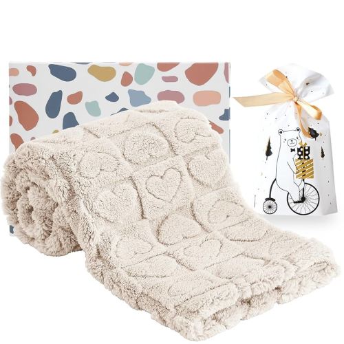 Fleece Baby Blanket for Girls Boys, Ultra Soft Cozy Fluffy Heart Checkered Blanket, Warm Receiving Blankets for Newborn Infant Toddler, Perfect for Crib Stroller 40"x30" (Cream)