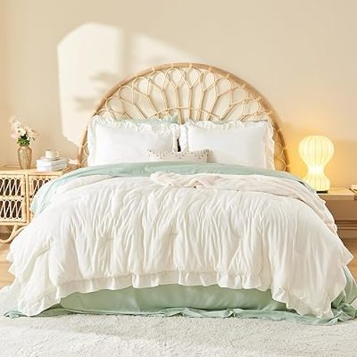 Litanika Full Comforter Set Ivory, 3 Pieces Beige Ruffle Farmhouse Aesthetic Bedding Comforter Set, Lightweight Fluffy Microfiber Bed Set (79x90In Comforter, 2 Pillowcases)