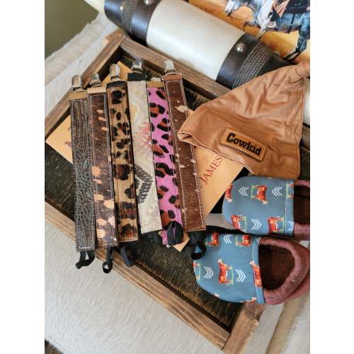 Cowhand Paci Clip