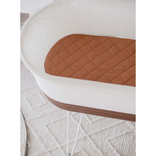 Small Oval/Moses Fitted Waterproof Sheet | Chestnut