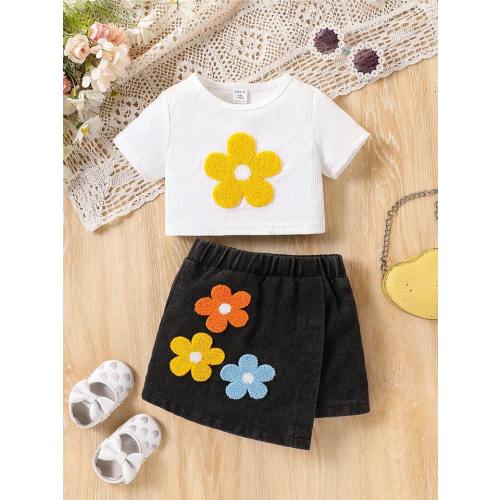 SHEIN Ranchside Kids 2pcs Baby Girls' Summer Round Neck Short Sleeve Floral Embroidered Blouse And Denim Shorts Set | SHEIN USA