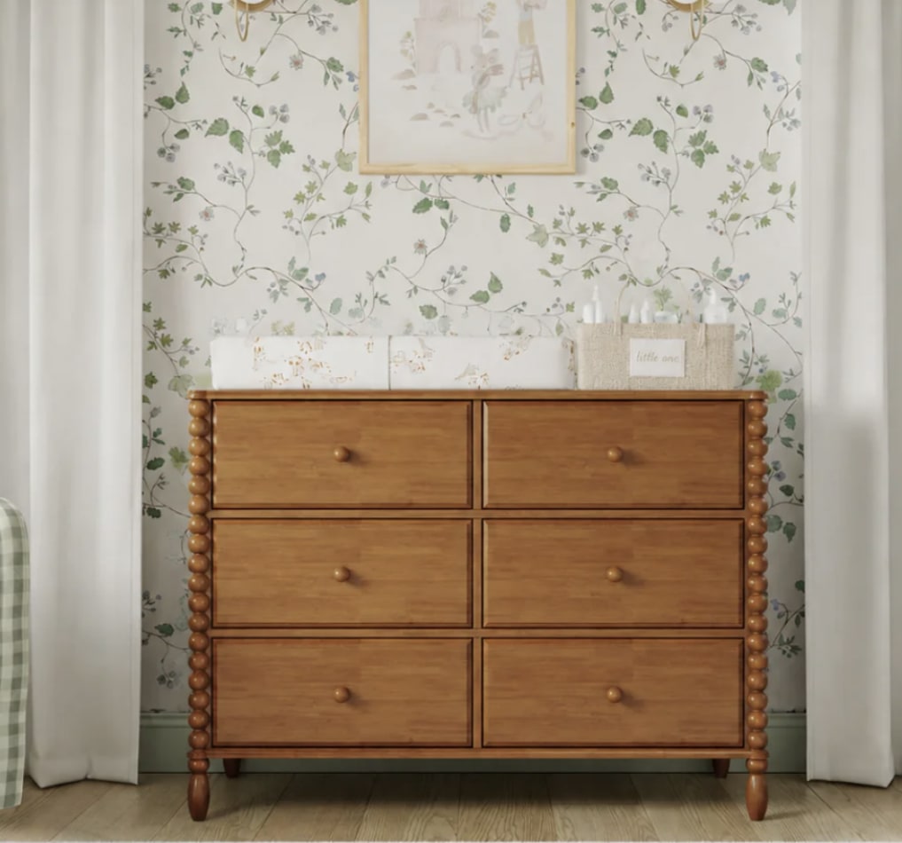 The Assembled Brair Dresser/Nestig