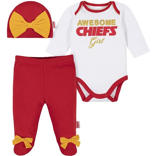 Gerber NFL Baby Girls Nfl Team Footed Pant and Bodysuit Gift Set