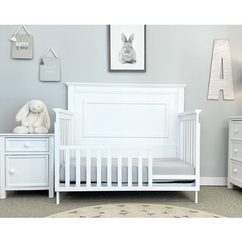 Toddler Rail for Stragiht Panel Crib White | rooms4kids "Waterford" collection