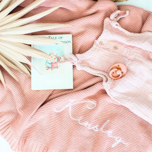 Personalized Baby Blanket with Name – Embroidered Custom Knit Blanket, Baby Shower Gift, Newborn Keepsake