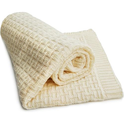 Sonnenstrick 100% Organic Merino Wool Baby Blanket Made in Germany (31.5 x 35.5 inch)