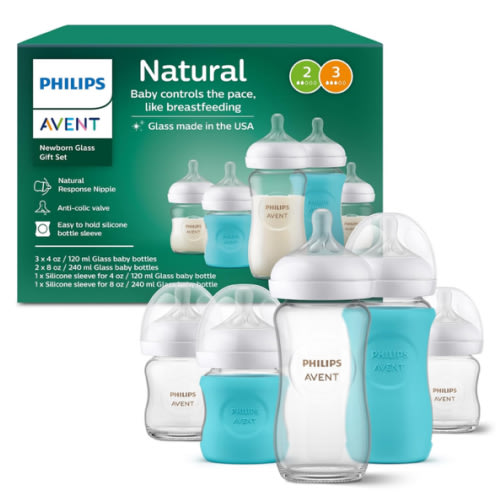 Philips Avent Natural Newborn Glass Gift Set, Baby Bottles with Natural Response Nipples, 3x 4oz (Slow Flow, Flow 2) and 2x 8oz (Medium Flow, Flow 3), 2x Silicone Sleeves, SCD858/01