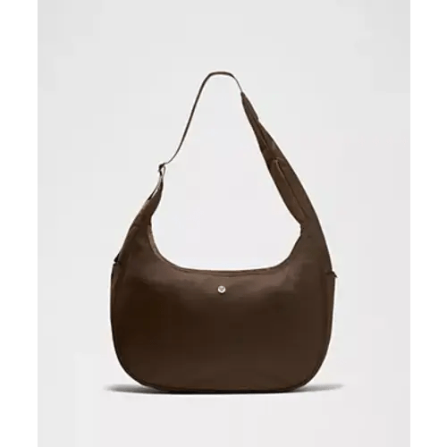 City Essentials Oversized Shoulder Bag 18L | Men's Bags,Purses,Wallets | lululemon