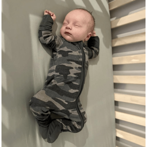 Vintage Camo Zippy