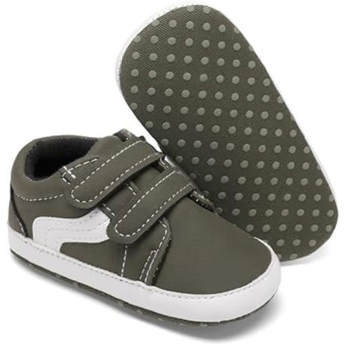 Clowora Unsex Baby Boys Girls Canvas First Walkers Shoes,Newborn Infant Non Slip Soft Sole Crib Casual Sneaker