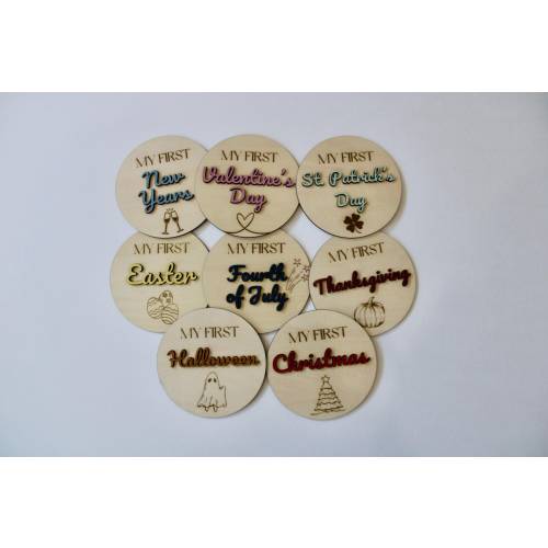 My First Holiday Milestone Baby Disc, My 1st Holiday Marker, Wooden Photo Prop, Expecting Mom Gift, Baby Shower Gift, New Years, Christmas